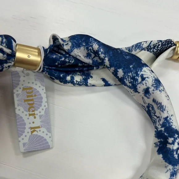 NWT ⚜️🩵💙⚜️ Piper K gorgeous blue tones adjustable scarf necklace - Picture 13 of 14